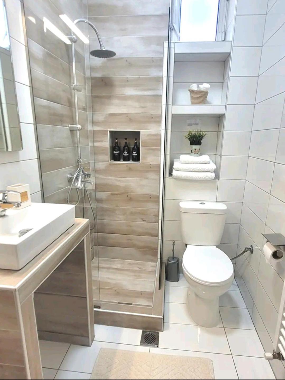 Center River Apartment Флорина Екстериор снимка